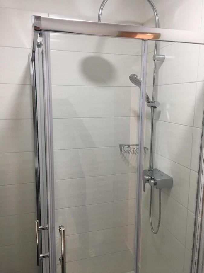 Apartment In The Heart Of Pula Bagian luar foto